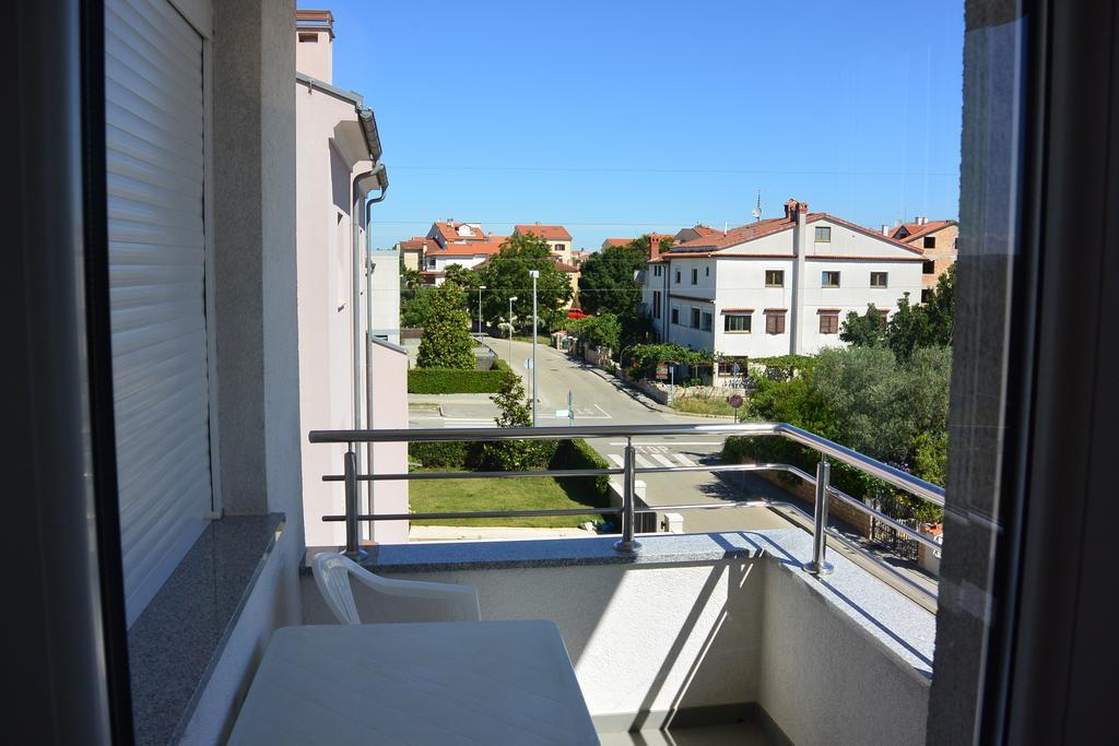 Apartments Residence L'Ulivo Ровинь Экстерьер фото